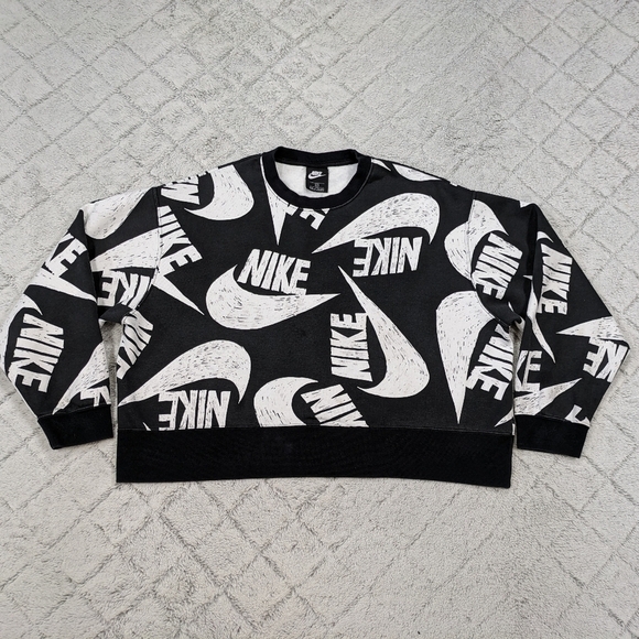 Nike Tops - Nike Sweatshirt Women's 1X Black White Icon Clash Allover Swoosh Print Crop Crew